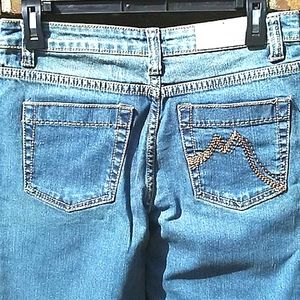 Mifresia Stretch Straight Leg Jeans